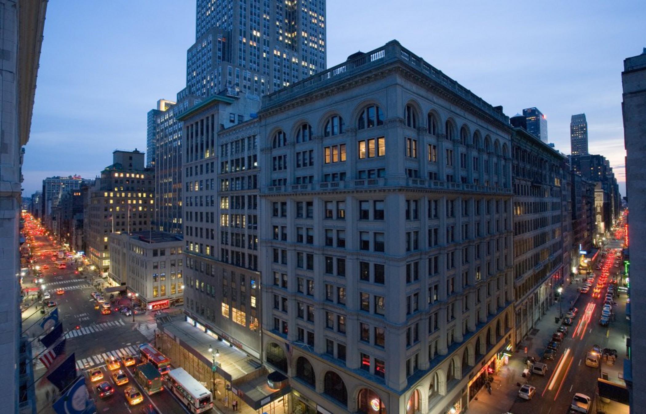 U Hotel Fifth Avenue, Empire State Building New York Exterior photo